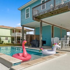 House w/ Private Pool