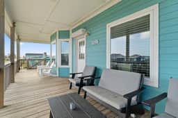 House w/ Private Pool - Image 5