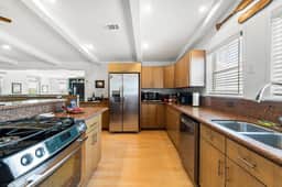 Captain's Quarters - Image 4