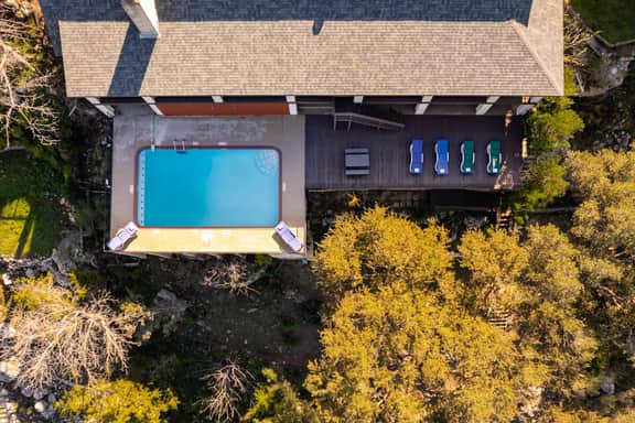 Serenity Point on Canyon Lake - Image 2
